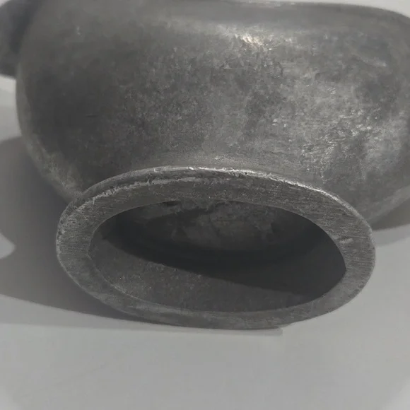 Vintage Pewter Sauce / Gravy Boat Server - Picture 4 of 8